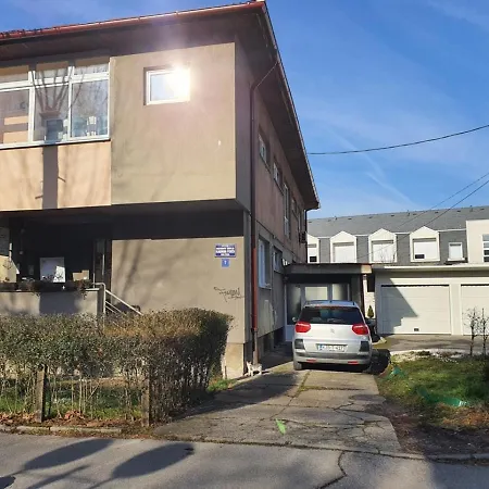 Appartement Fini Ljudi