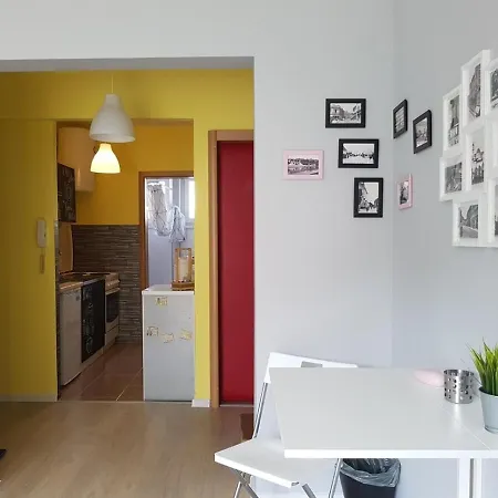 Appartement Fini Ljudi